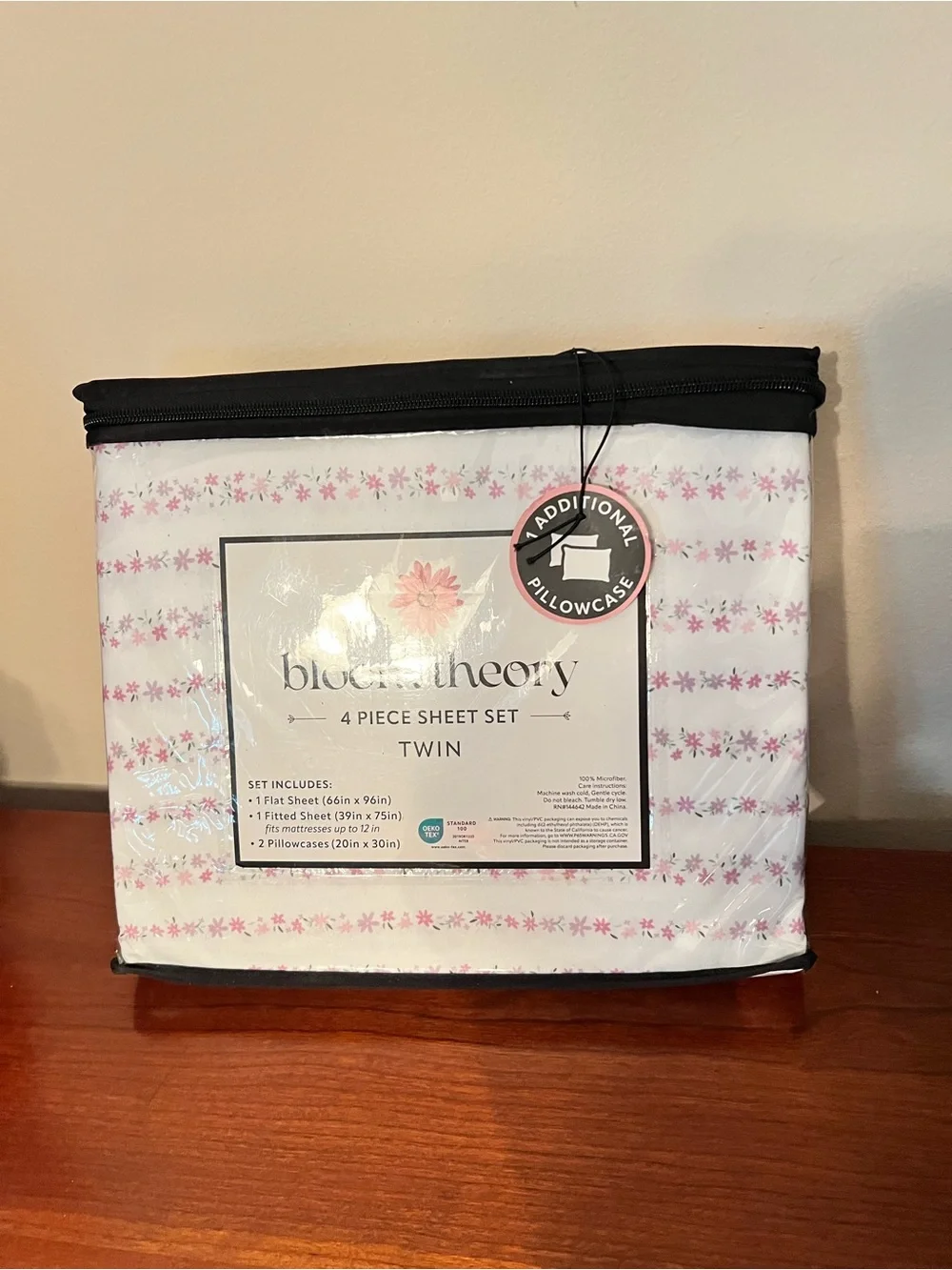 Bloom Theory 4 Piece Floral Twin Sized Sheet Set Pink Flowers 100% Microfiber